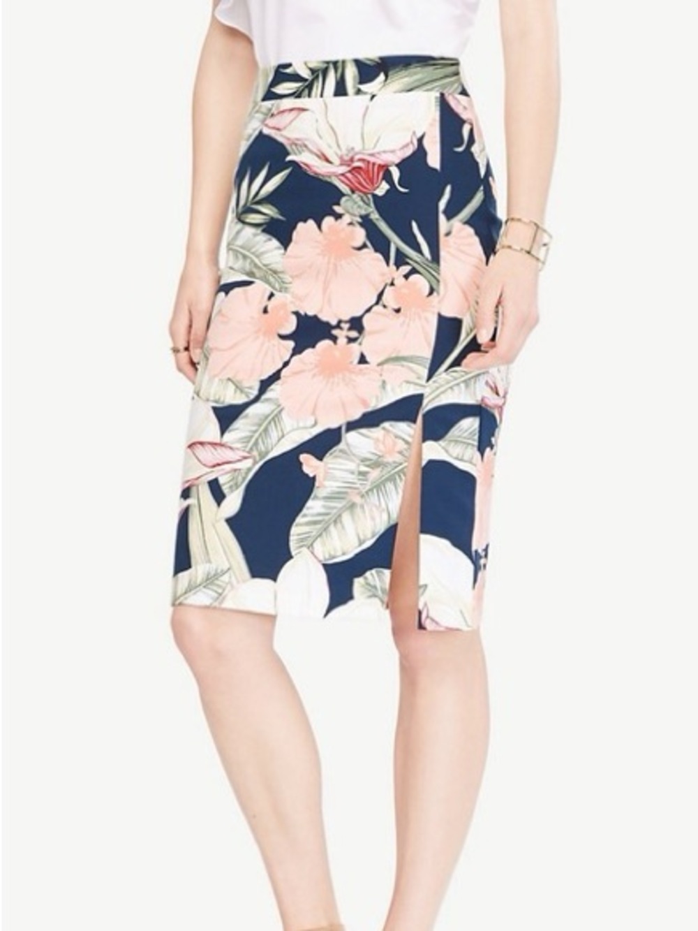 Ann Taylor size 00P Floral Navy & Blush Pencil Skirt with Side Slit